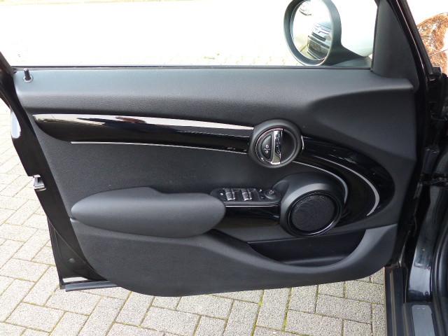 MINI Cooper 1.5 Classic