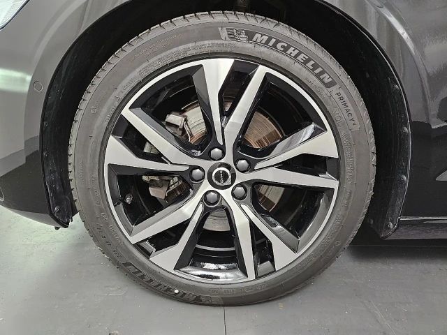 Volvo V60 Dark Geartronic Plus