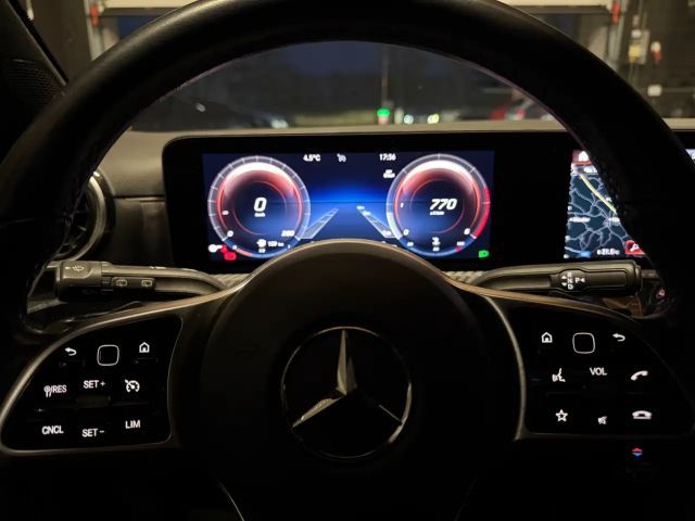 Mercedes-Benz CLA 180 CLA *AHK*VIRTUAL-COCKPIT*KAMERA*
