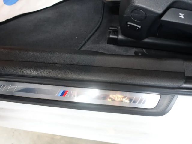 BMW 318 318d M-Sport