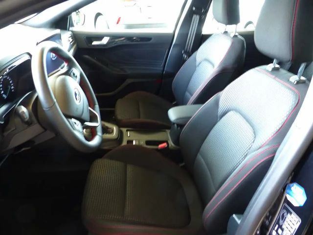 Ford Focus EcoBoost ST Line Wagon