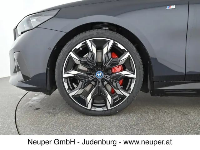 BMW i5 M60 xDrive