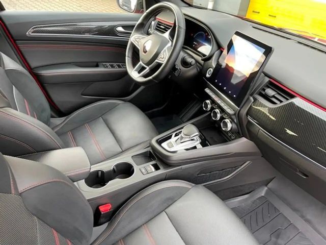 Renault Arkana E-Tech Hybrid RS