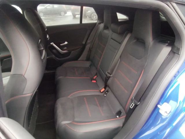 Mercedes-Benz CLA 180 AMG Line Shooting Brake