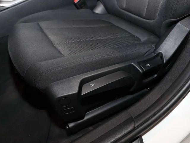 BMW 320 320e Touring xDrive