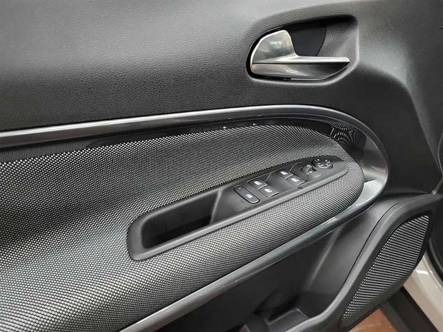 Fiat 600e Hybrid*1.2*Klima*Parkhilfe*SHZ*