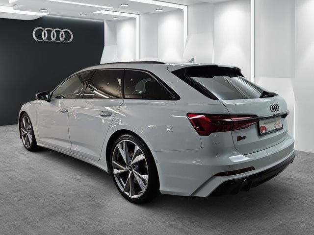 Audi S6 Avant Quattro