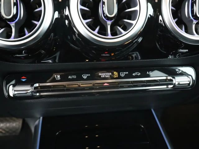 Mercedes-Benz GLA 220 4MATIC