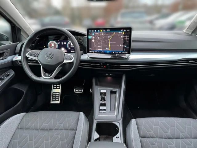 Volkswagen Golf 1.5 eTSI Golf VIII Variant