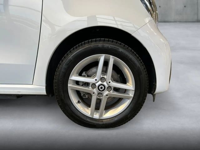 Smart EQ forfour 60kWed cool&Audio