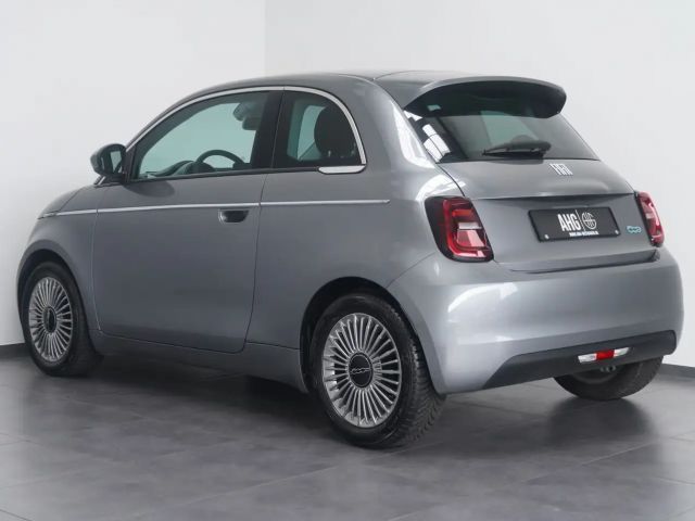 Fiat 500e 87KW/42kWh/DC-LADEN/CARPLAY/DAB/SOH