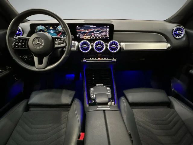 Mercedes-Benz GLB 200 4MATIC GLB 200 d