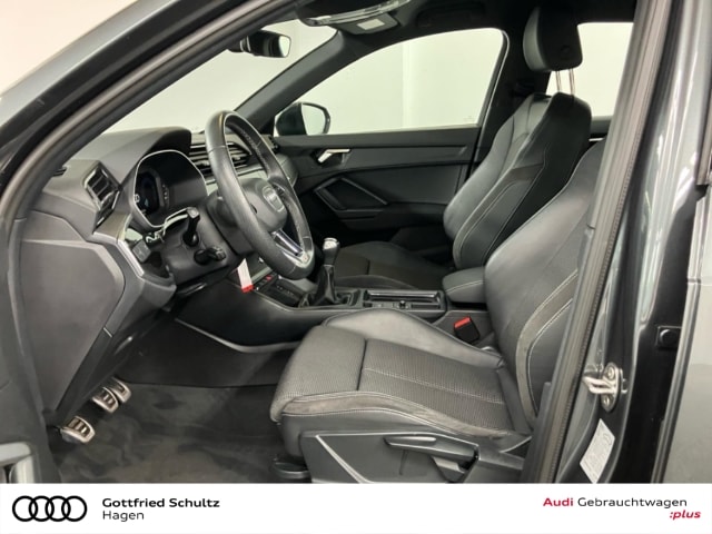 Audi Q3 35 TFSI S-Line