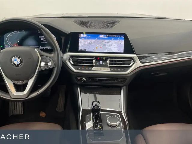 BMW 330 330d Touring xDrive