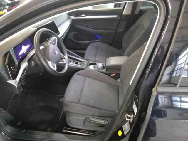 Volkswagen Golf 2.0 TDI DSG Life Variant