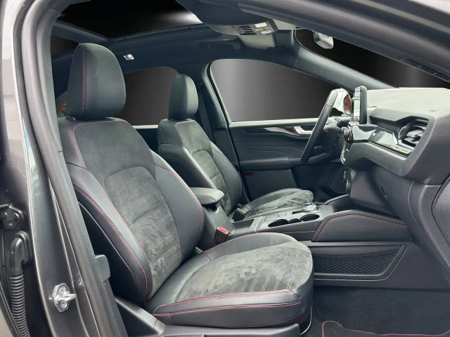 Ford Kuga Plug in Hybrid ST Line X