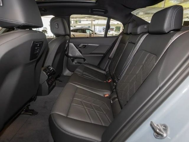 BMW i5 M-Sport Sedan eDrive40