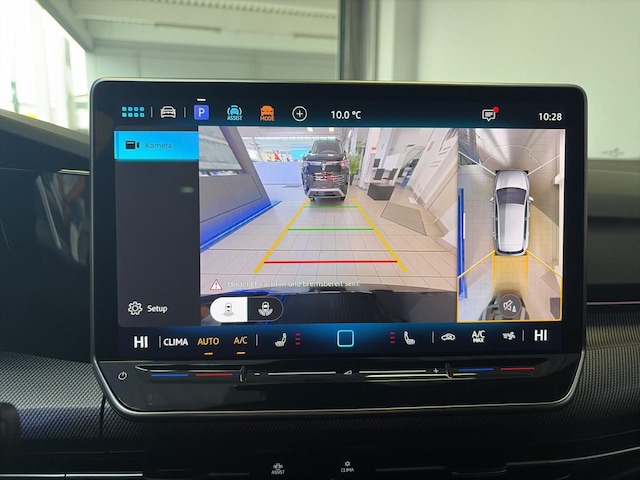 Volkswagen Golf 1.5 eTSI R-Line