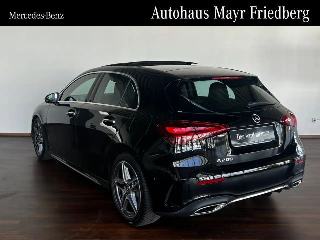 Mercedes-Benz A 200 AMG Line Premium