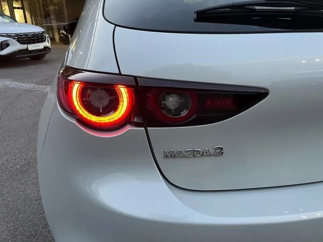 Mazda 3 5HB 2.0L G122 6AT 2WD NAGISA