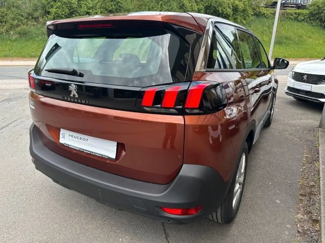 Peugeot 5008 Allure Pack Hybrid