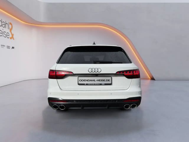 Audi S4 Avant Quattro