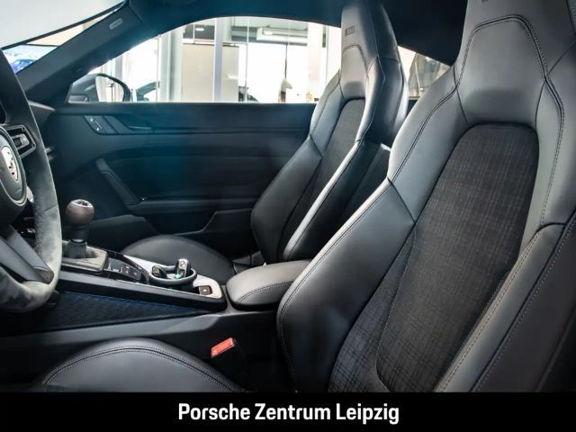 Porsche 992 Carrera Coupé Turbo