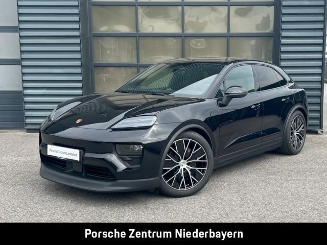Porsche Macan 4