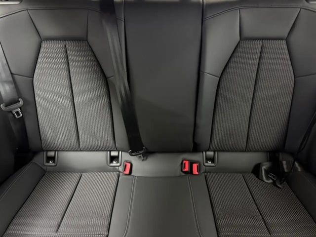 Audi A3 35 TDI S-Line Sedan Sportback