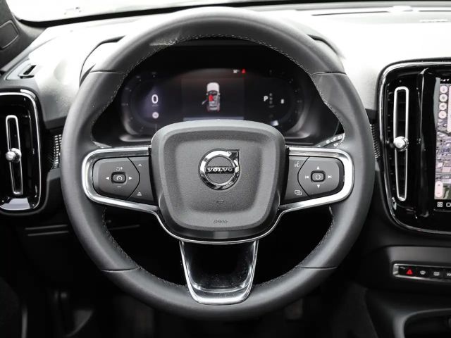 Volvo XC40 Dark Plus