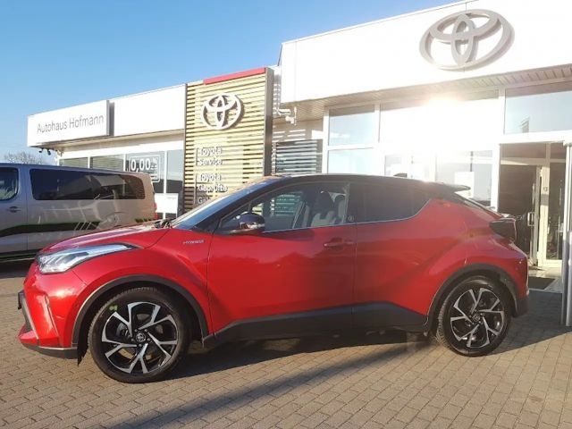 Toyota C-HR Hybride Team D