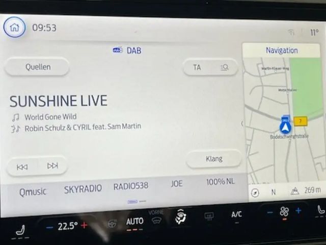 Ford Puma EcoBoost Titanium