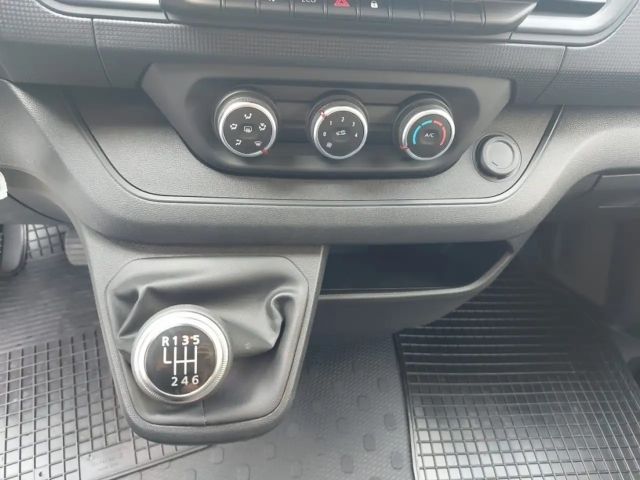 Nissan Primastar L1H1 dCi 150