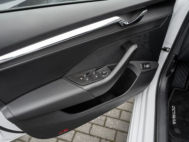 Skoda Octavia 2.0 TDI Combi Style Style