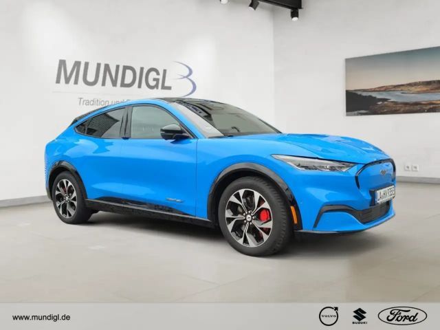 Ford Mustang Mach-E AWD Premium