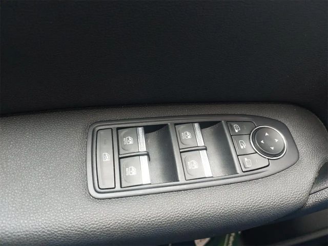 Renault Captur EDC Intens TCe 140