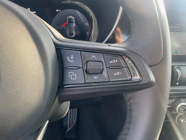 Alfa Romeo Giulia Q4 TI Turbo