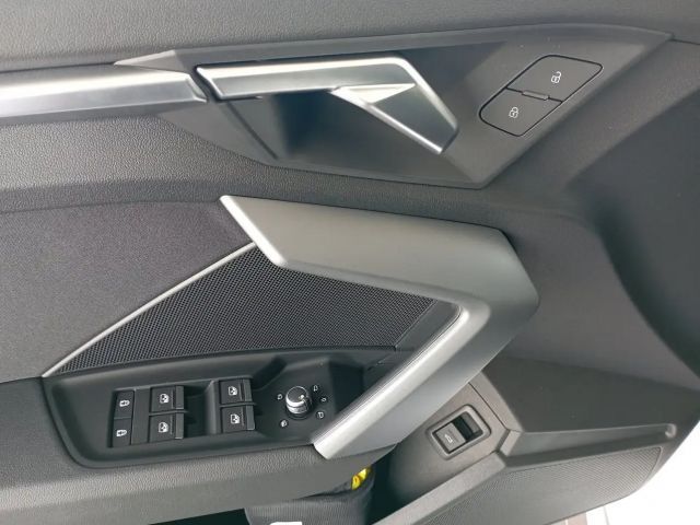 Audi A3 30 TFSI Sedan