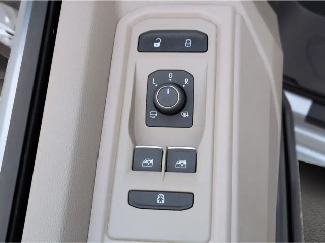 Volkswagen Multivan DSG Lang Life T7