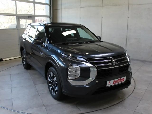 Mitsubishi Outlander PHEV