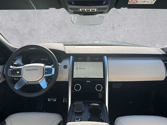 Land Rover Discovery D300 Dynamic HSE