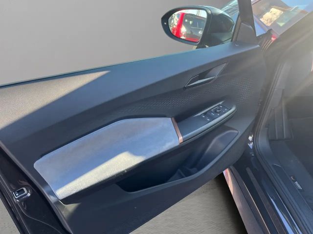 Cupra Born Schalensitze - 20 Zoll - Wärmepumpe