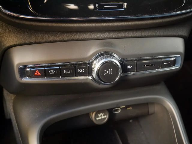 Volvo XC40 Dark Plus