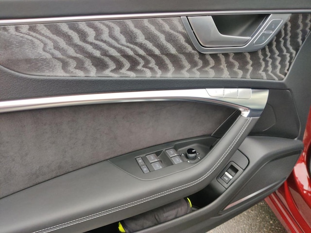 Audi S6 Avant Quattro