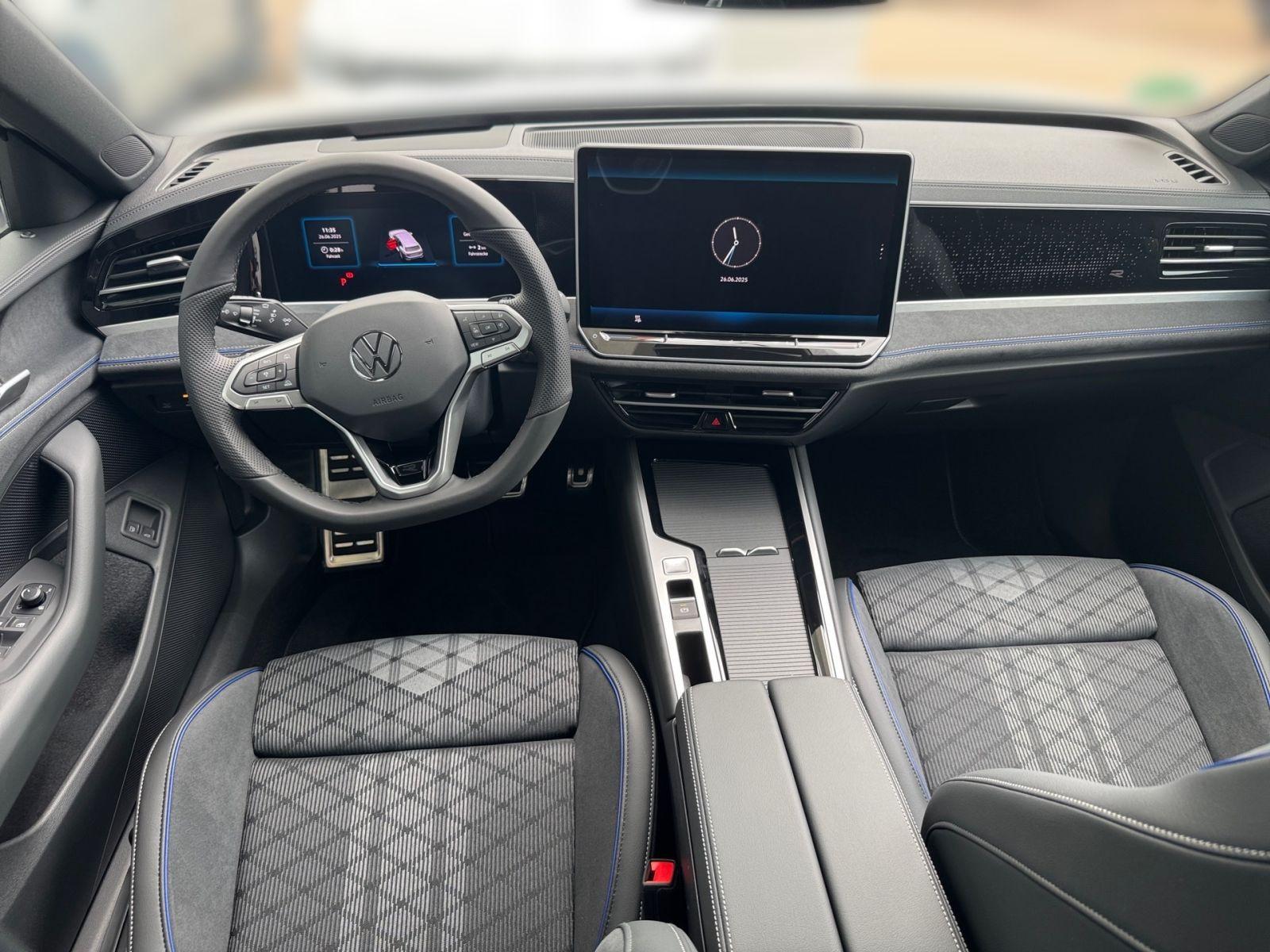 Volkswagen Passat R-Line Variant eHybrid