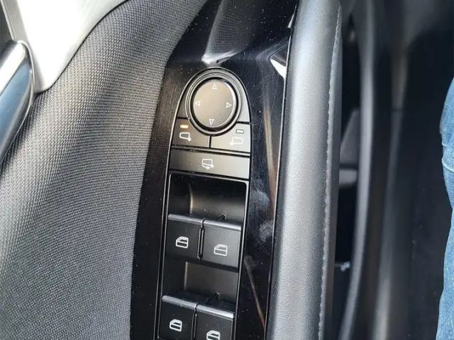 Mazda 3 Exclusive-line SkyActiv e-Skyactiv