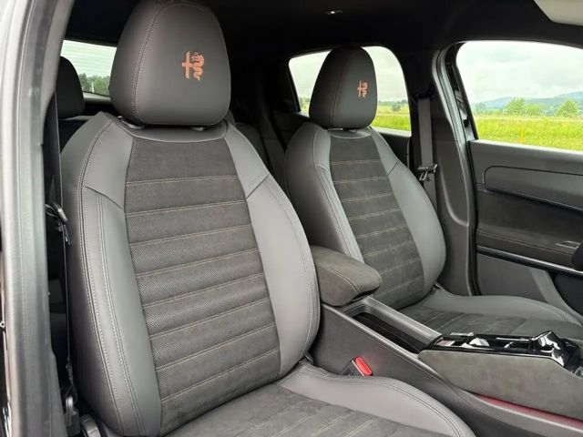 Alfa Romeo Junior Ibrida