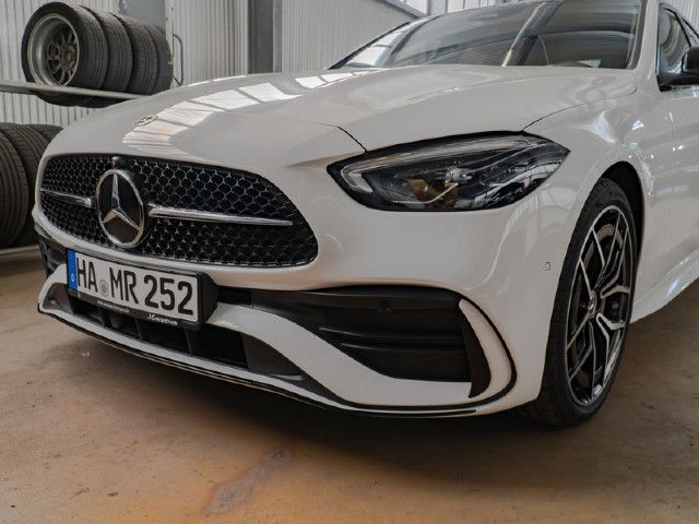 Mercedes-Benz C 200 AMG Line Sedan