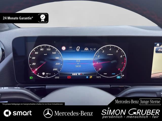 Mercedes-Benz B 200 AMG Line Sedan