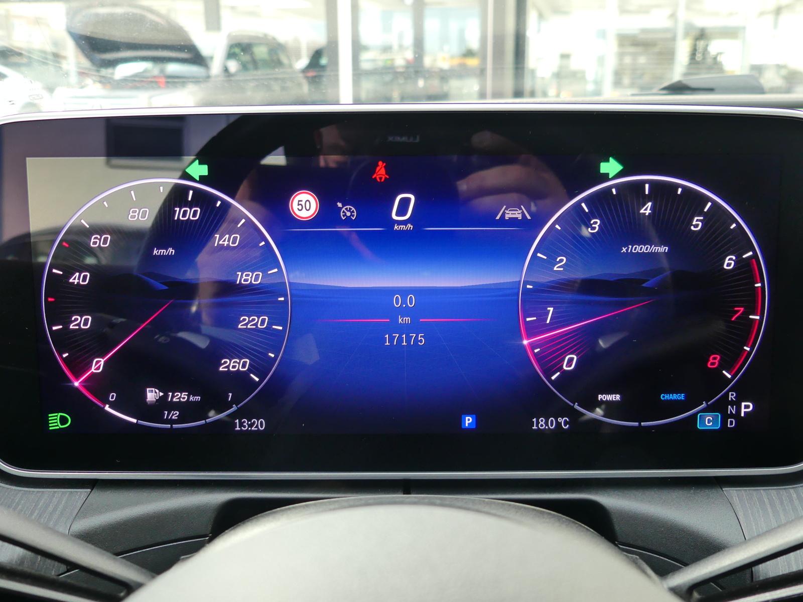 Mercedes-Benz CLE 300 4MATIC AMG Line